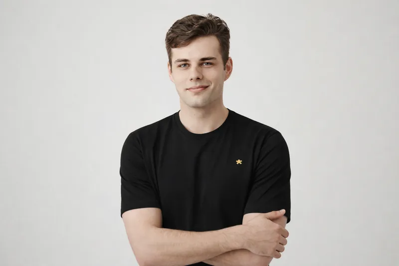 Plain Black T-Shirt Small Logo